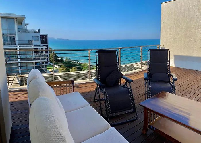 Sea View Penthouse Obsor
