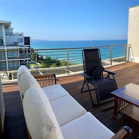 Sea View Penthouse Apartment *
