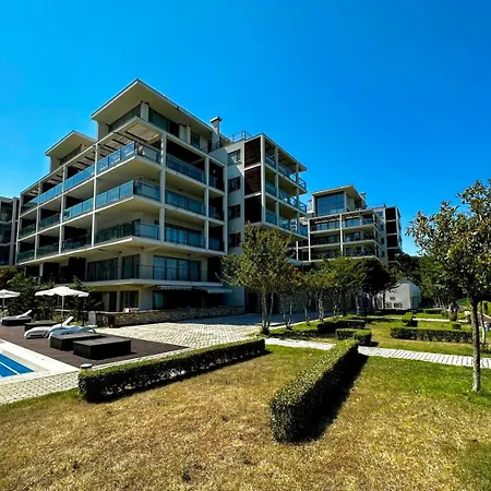 Sea View Penthouse Обзор