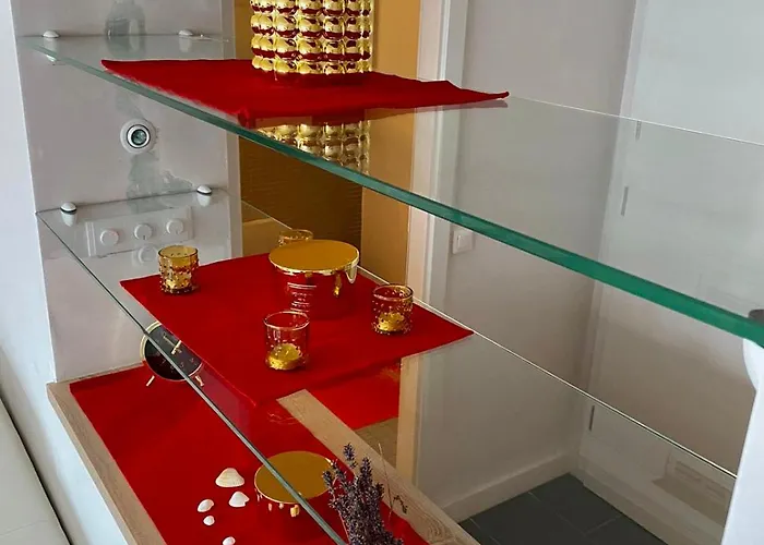 Sea View Penthouse Апартамент *